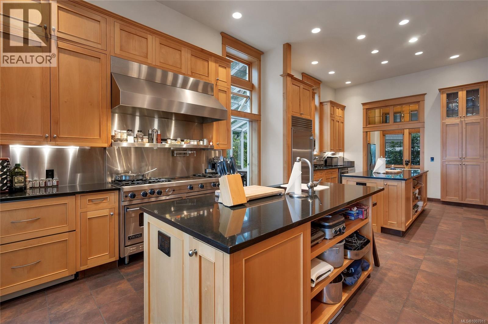 1790 Hyacinthe Bay Rd, Quadra Island