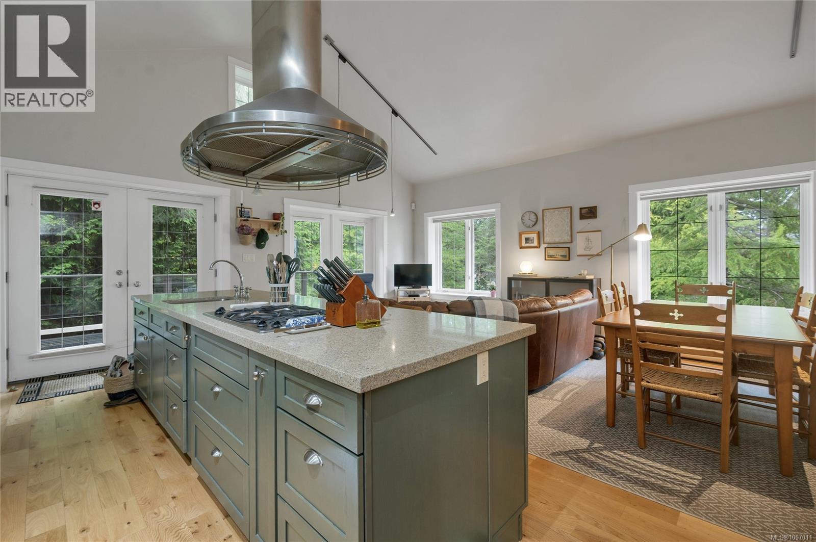 1790 Hyacinthe Bay Rd, Quadra Island