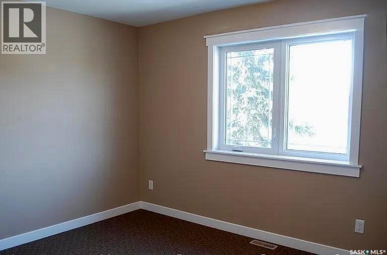 Photo 8 of 4604 James Hill Road, Regina SK