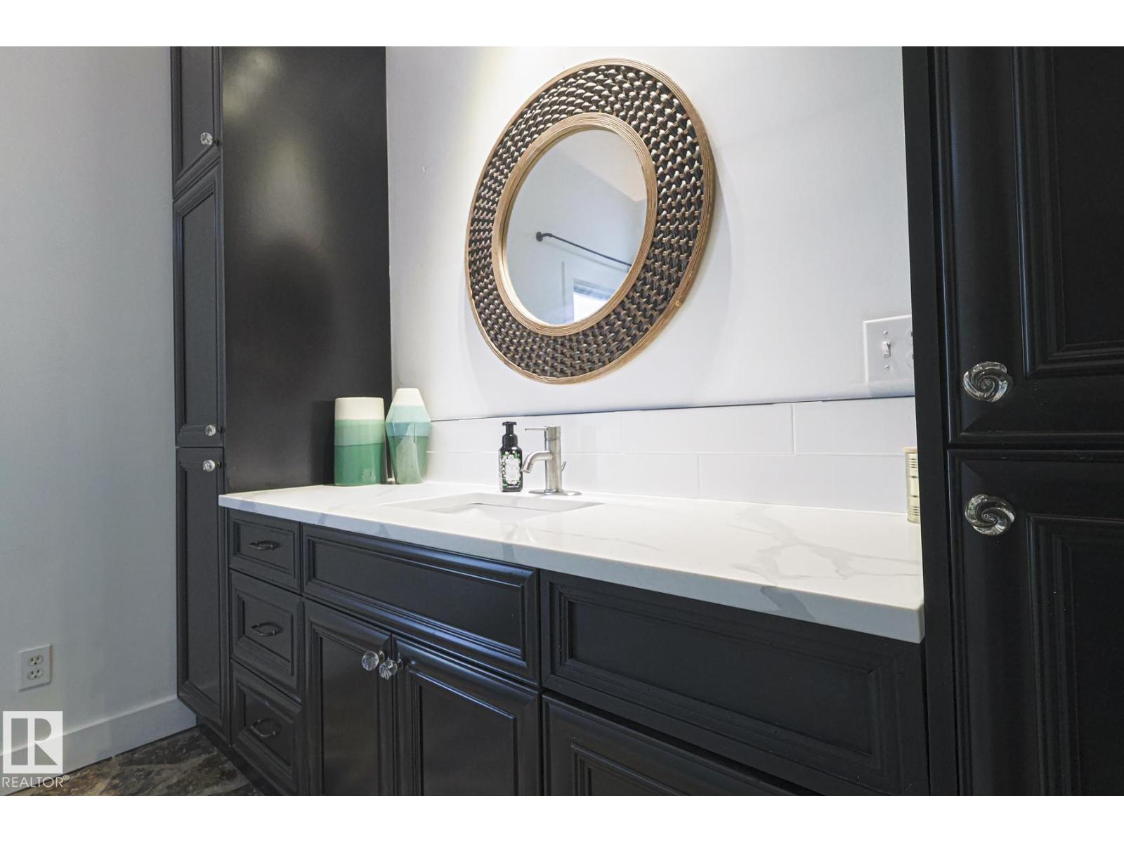 9 Gibbons AV, Rural Parkland County