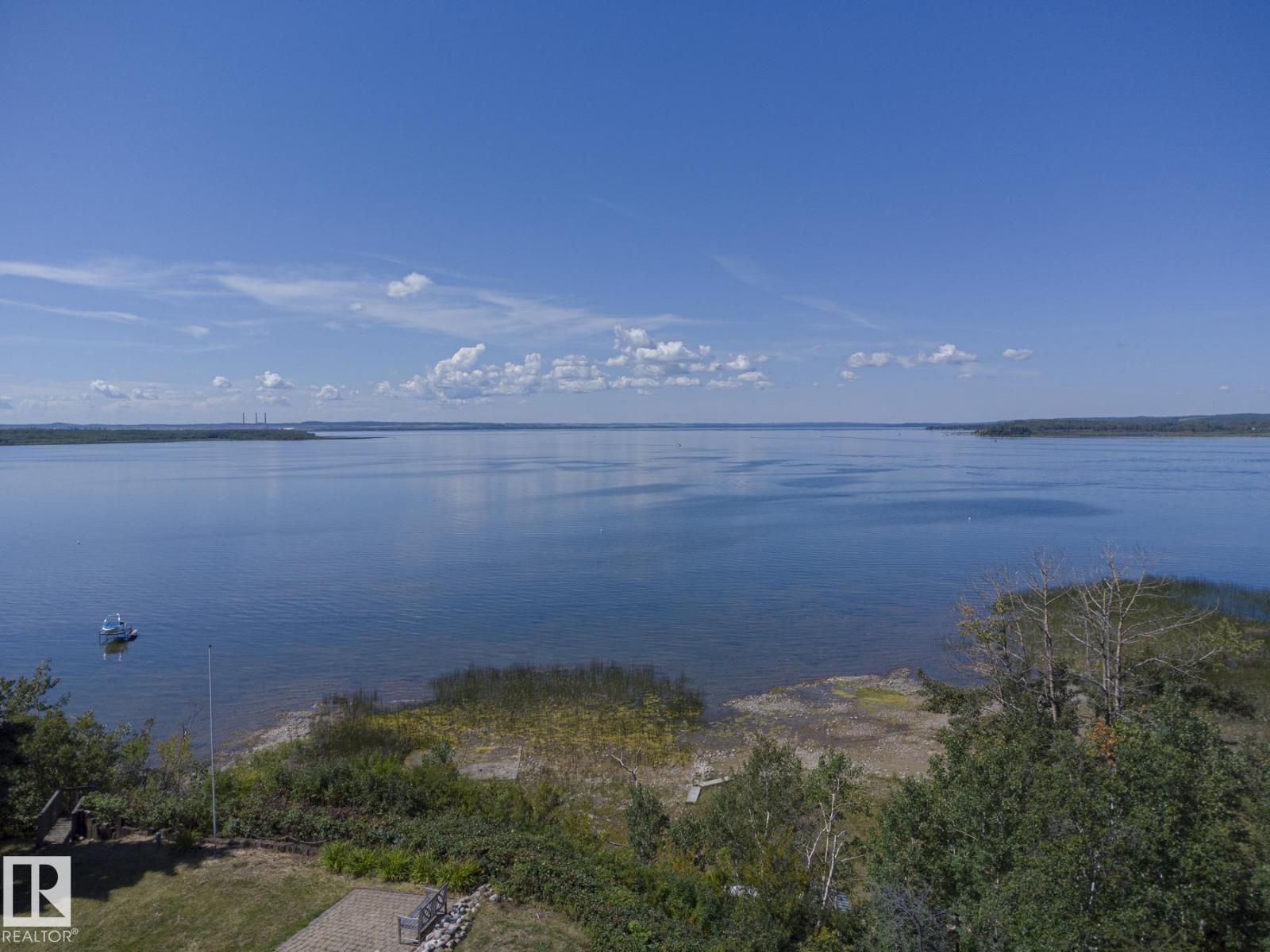 9 Gibbons AV, Rural Parkland County