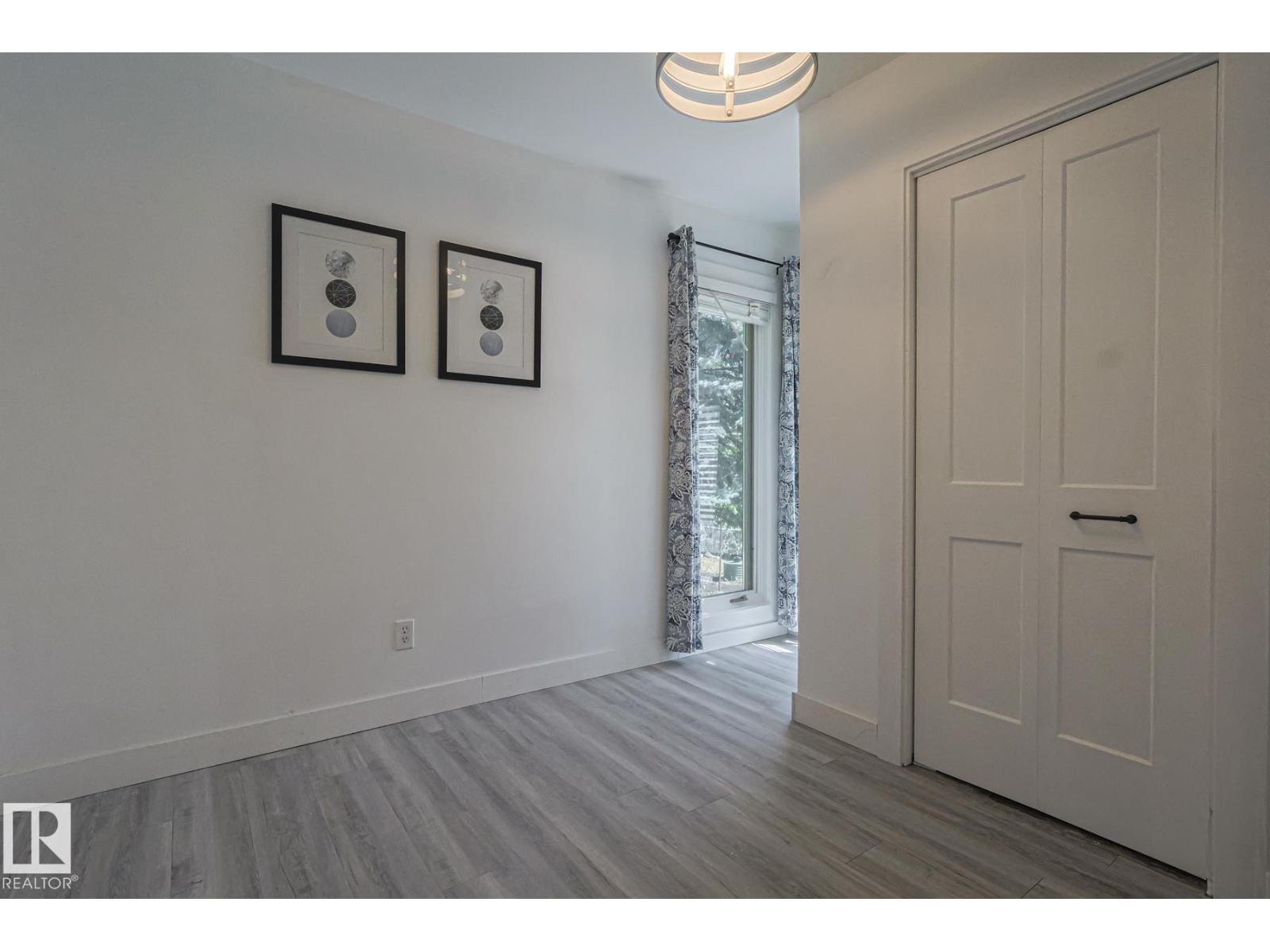 9 Gibbons AV, Rural Parkland County