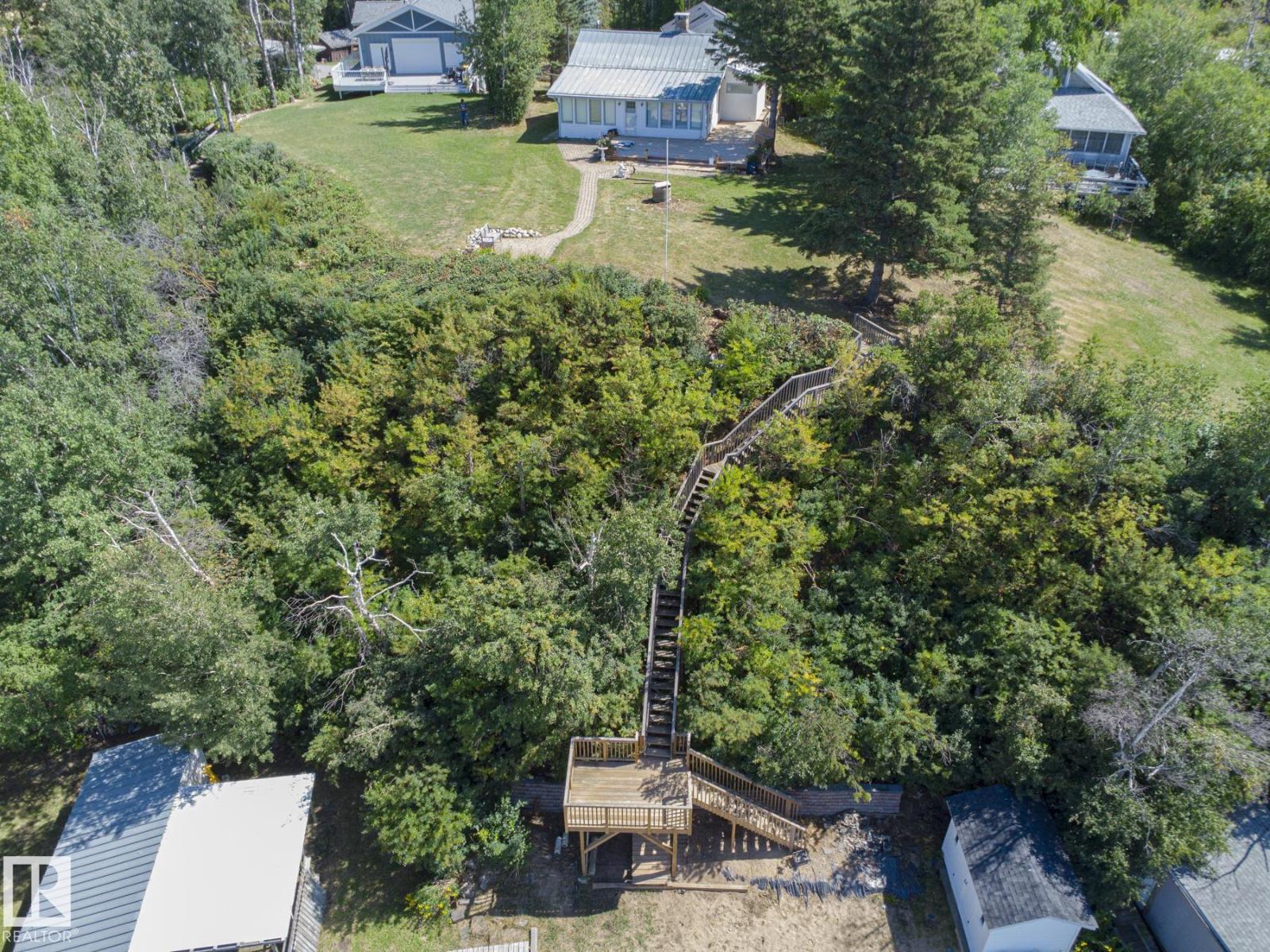 9 Gibbons AV, Rural Parkland County