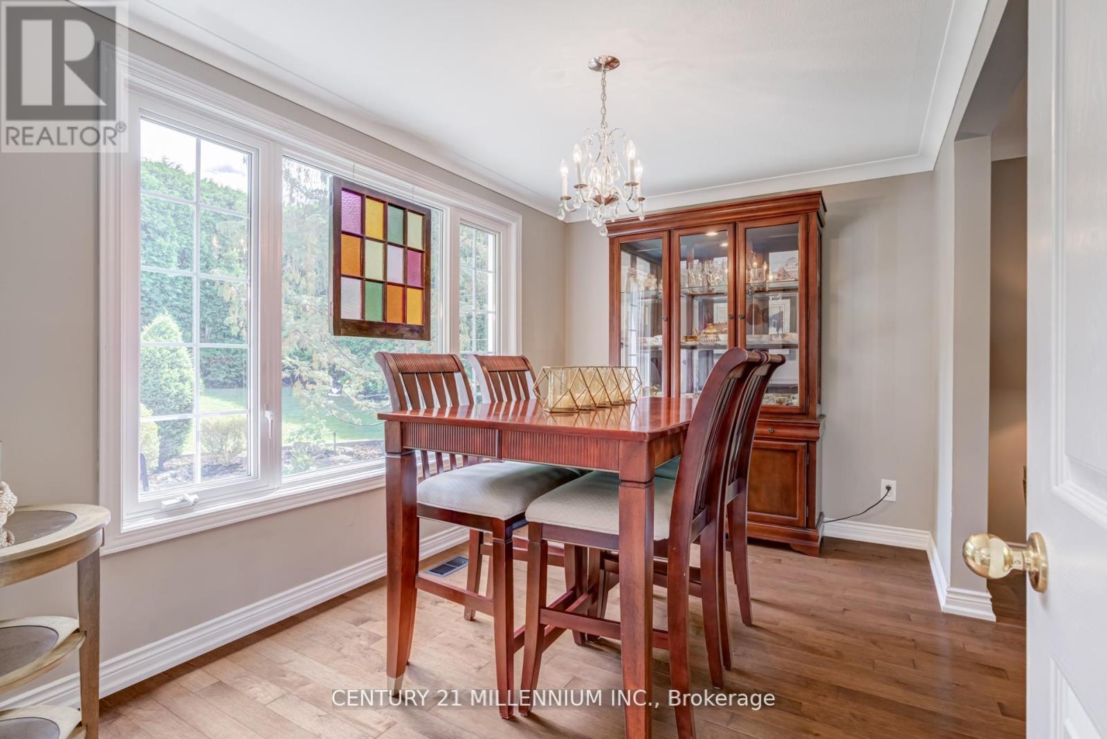 Photo 12 of 20 Alderway Avenue, Brampton ON