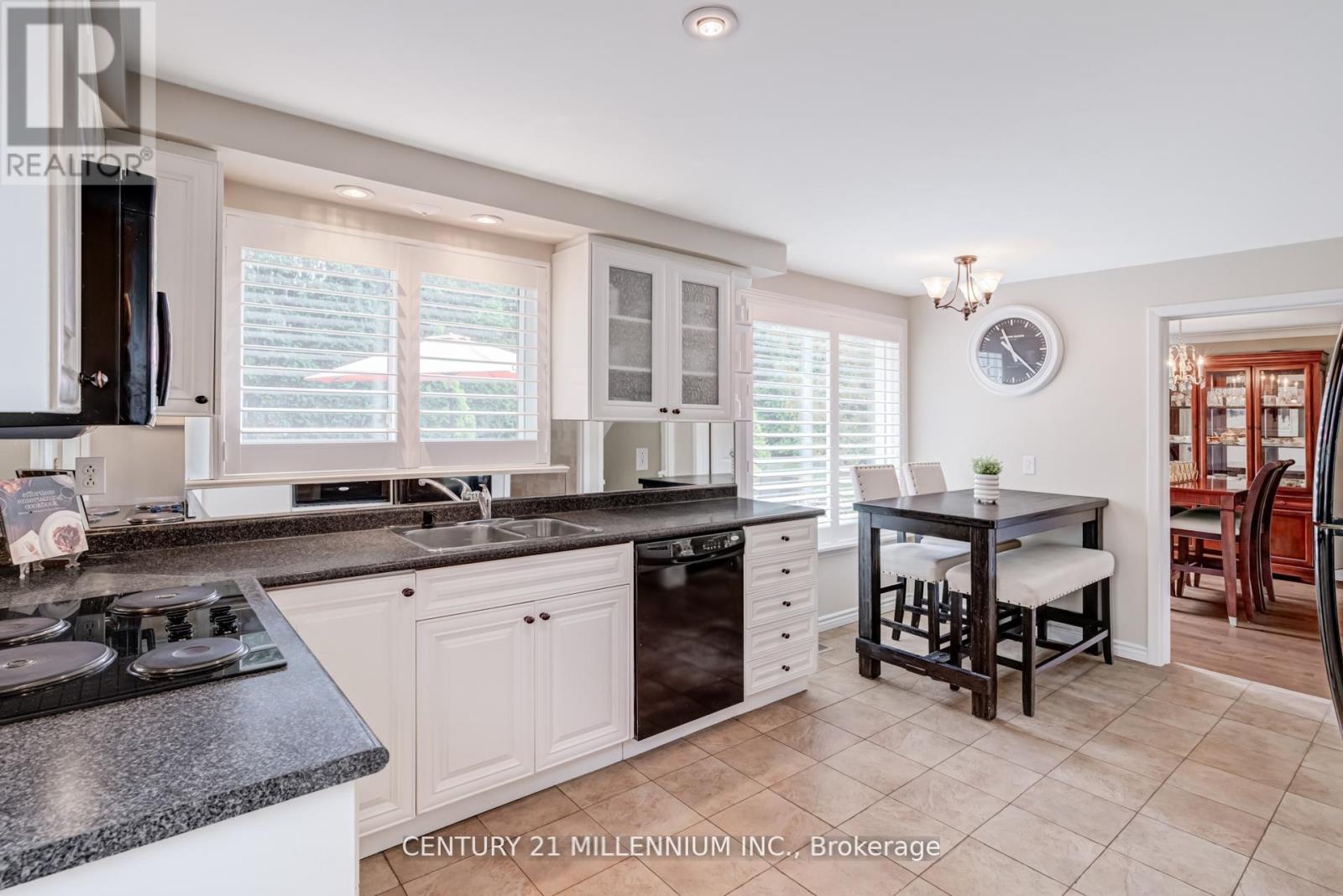 Photo 16 of 20 Alderway Avenue, Brampton ON