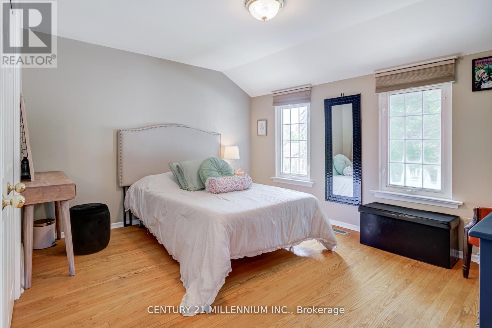 Photo 23 of 20 Alderway Avenue, Brampton ON