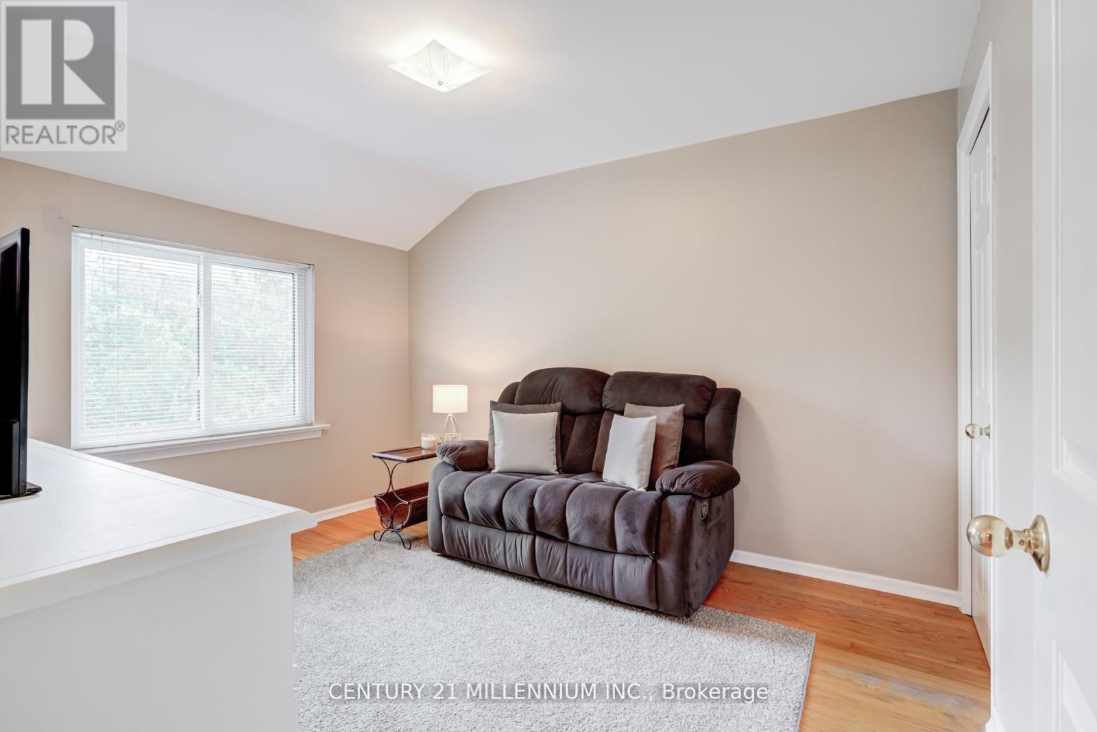 Photo 26 of 20 Alderway Avenue, Brampton ON