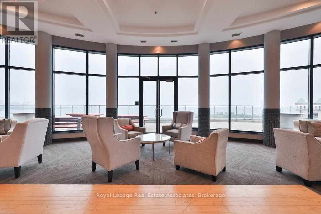 Photo 31 of 1514 2083 Lakeshore Boulevard W, Toronto ON