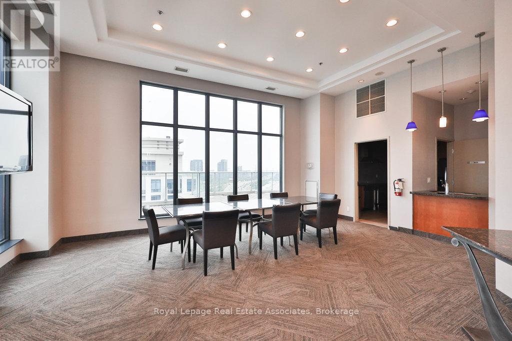 Photo 11 of 1514 2083 Lakeshore Boulevard W, Toronto ON