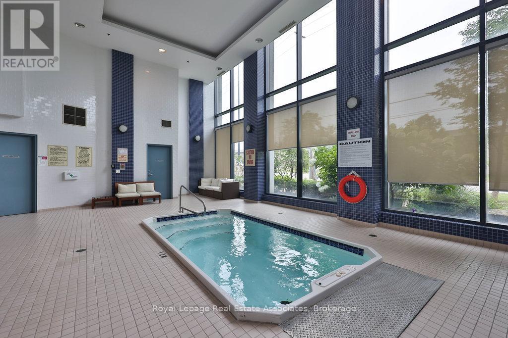 Photo 18 of 1514 2083 Lakeshore Boulevard W, Toronto ON