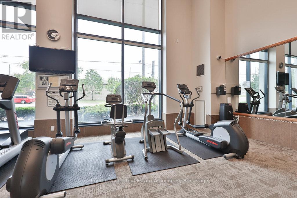 Photo 22 of 1514 2083 Lakeshore Boulevard W, Toronto ON