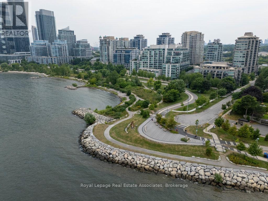 Photo 20 of 1514 2083 Lakeshore Boulevard W, Toronto ON