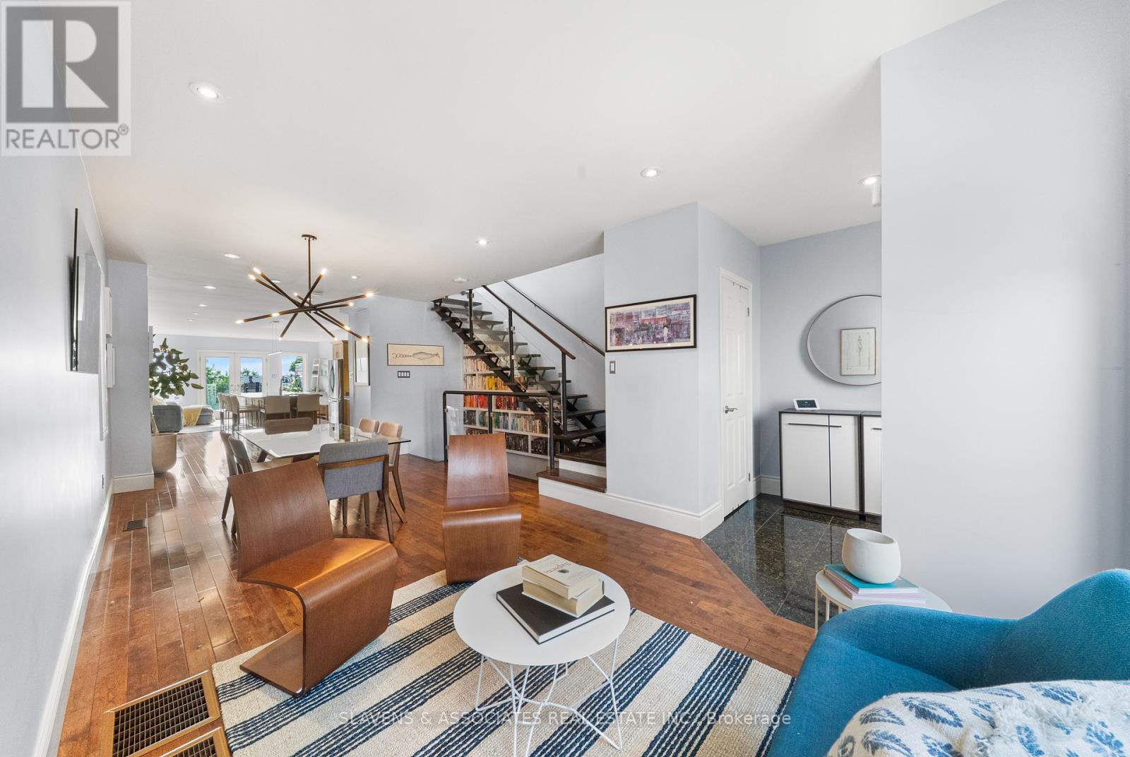 Photo 1 of 102 Gilbert Avenue, Toronto ON