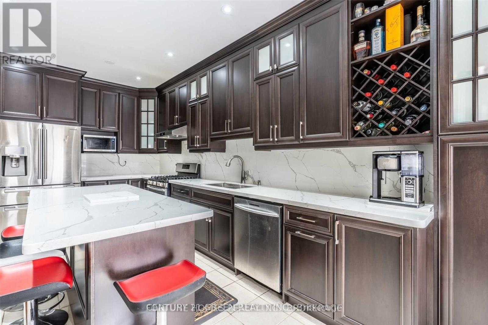 Photo 1 of 41 Attview Crescent, Brampton ON