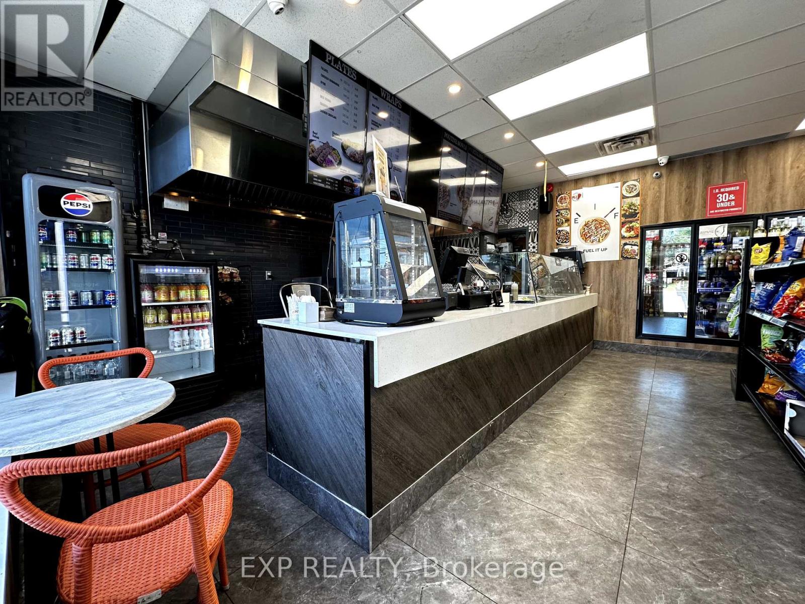 Photo 16 of 5455 Steeles Avenue W, Toronto ON