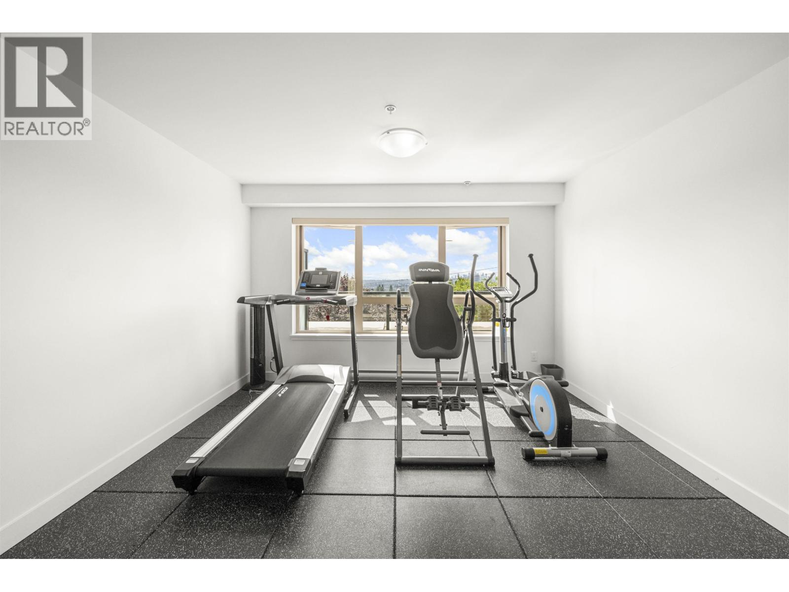 Photo 25 of 201 5688 Hastings Street, Burnaby BC