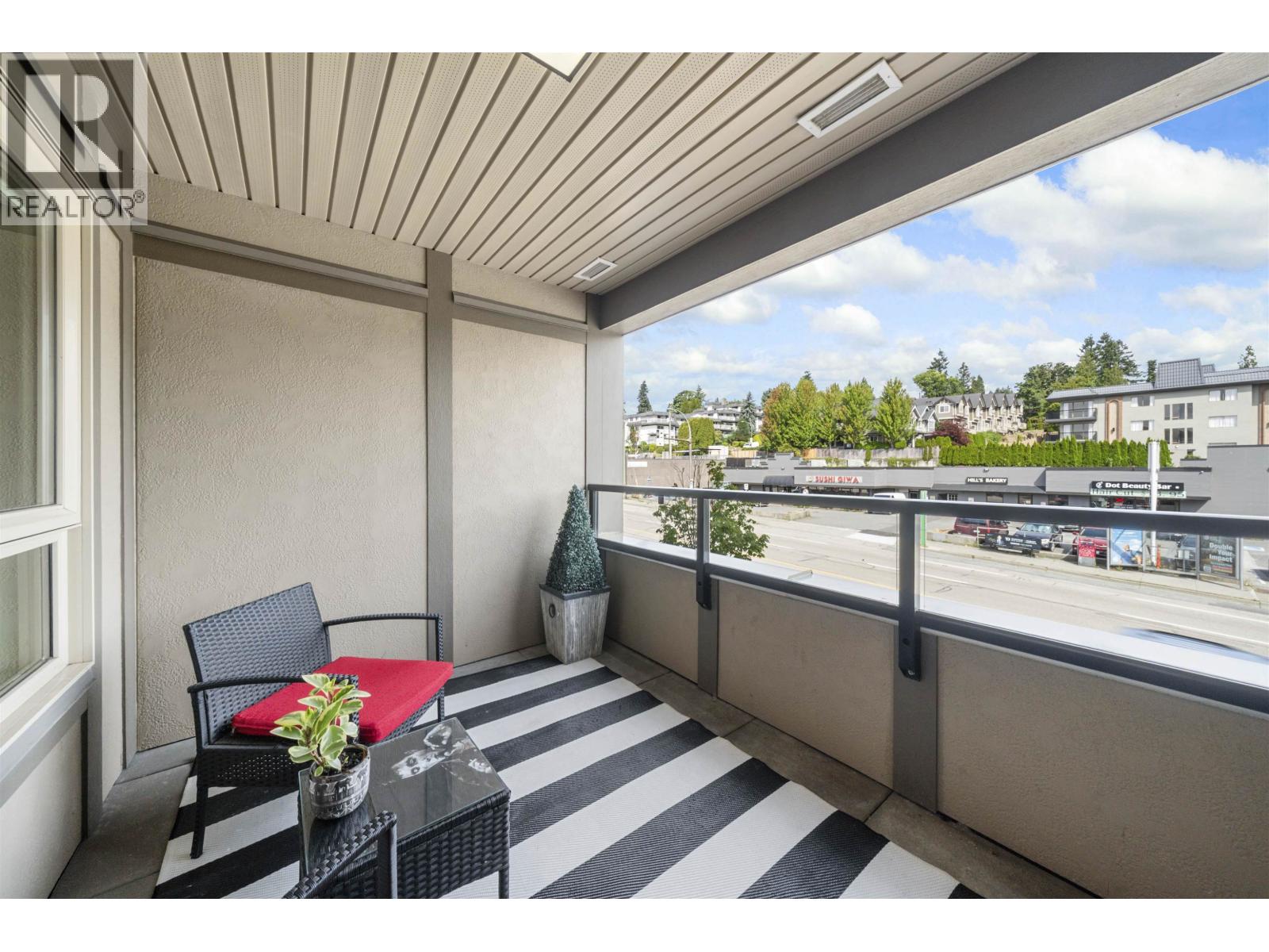 Photo 23 of 201 5688 Hastings Street, Burnaby BC