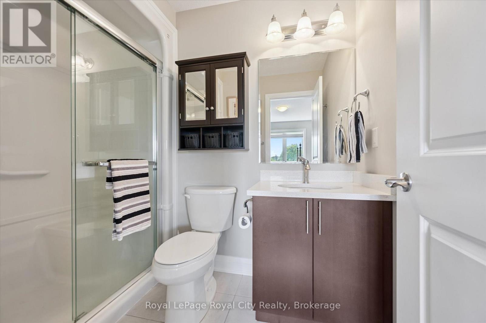 Photo 17 of 113 Aberdeen Street, Centre Wellington ON