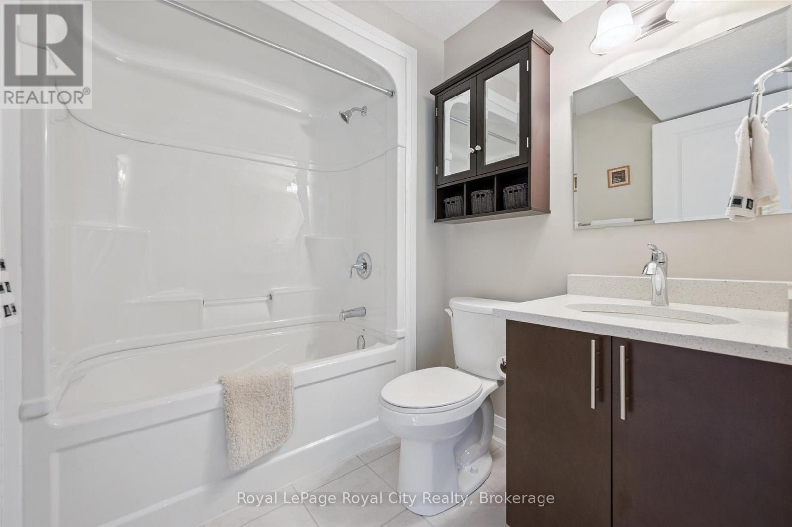 Photo 30 of 113 Aberdeen Street, Centre Wellington ON