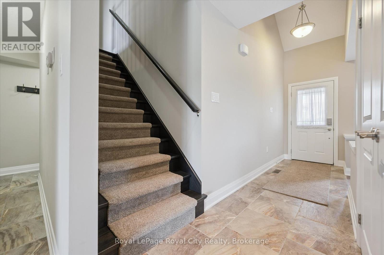 Photo 40 of 113 Aberdeen Street, Centre Wellington ON