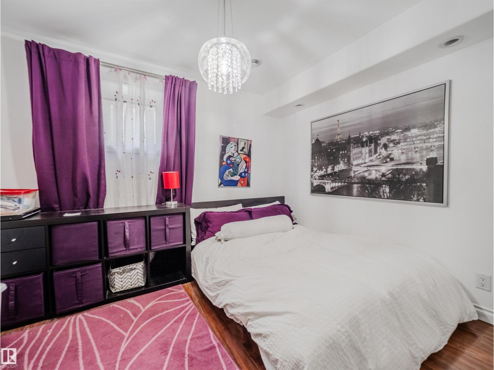 Photo 61 of 10067 93 St Nw, Edmonton AB