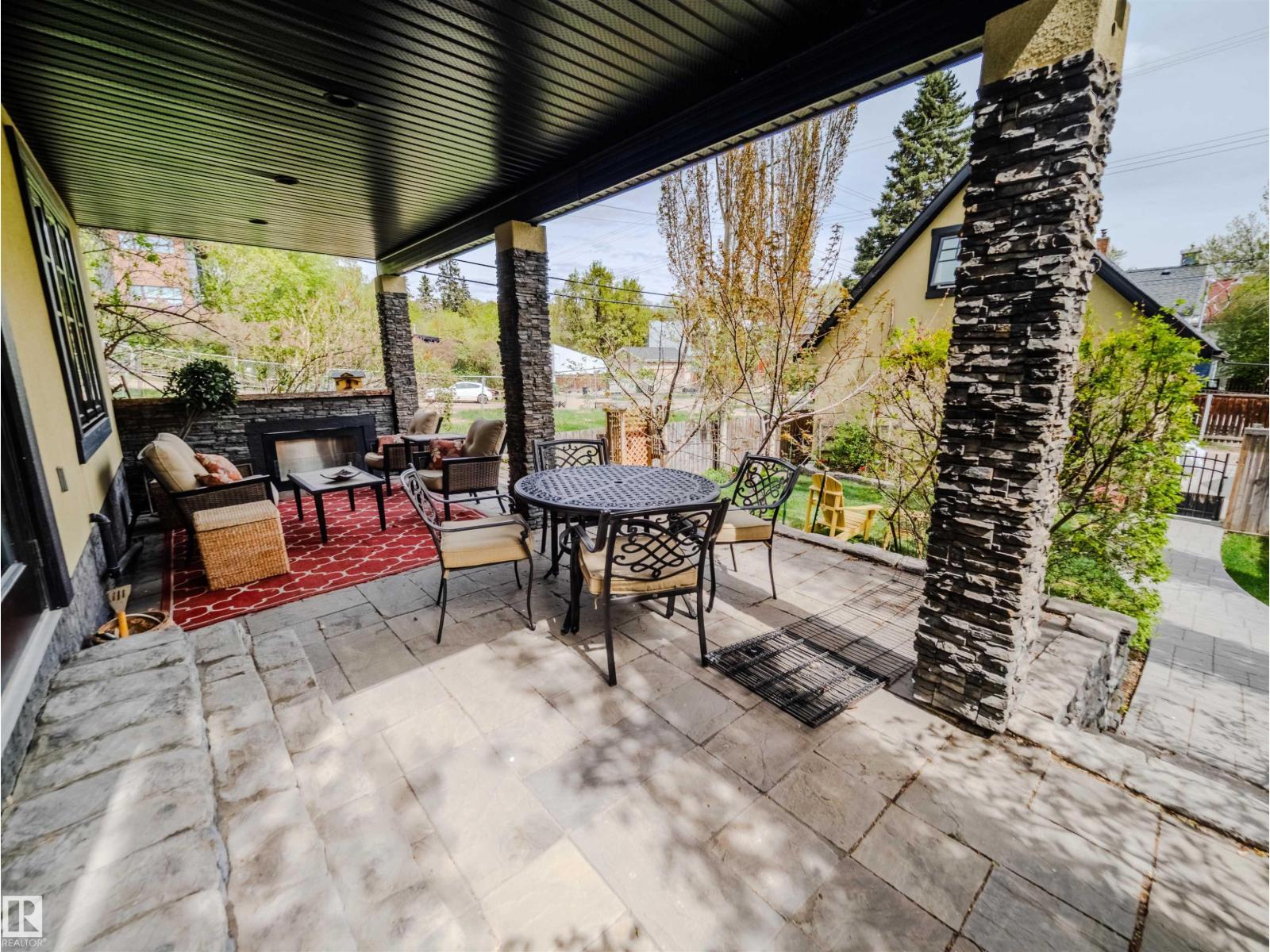 Photo 62 of 10067 93 St Nw, Edmonton AB