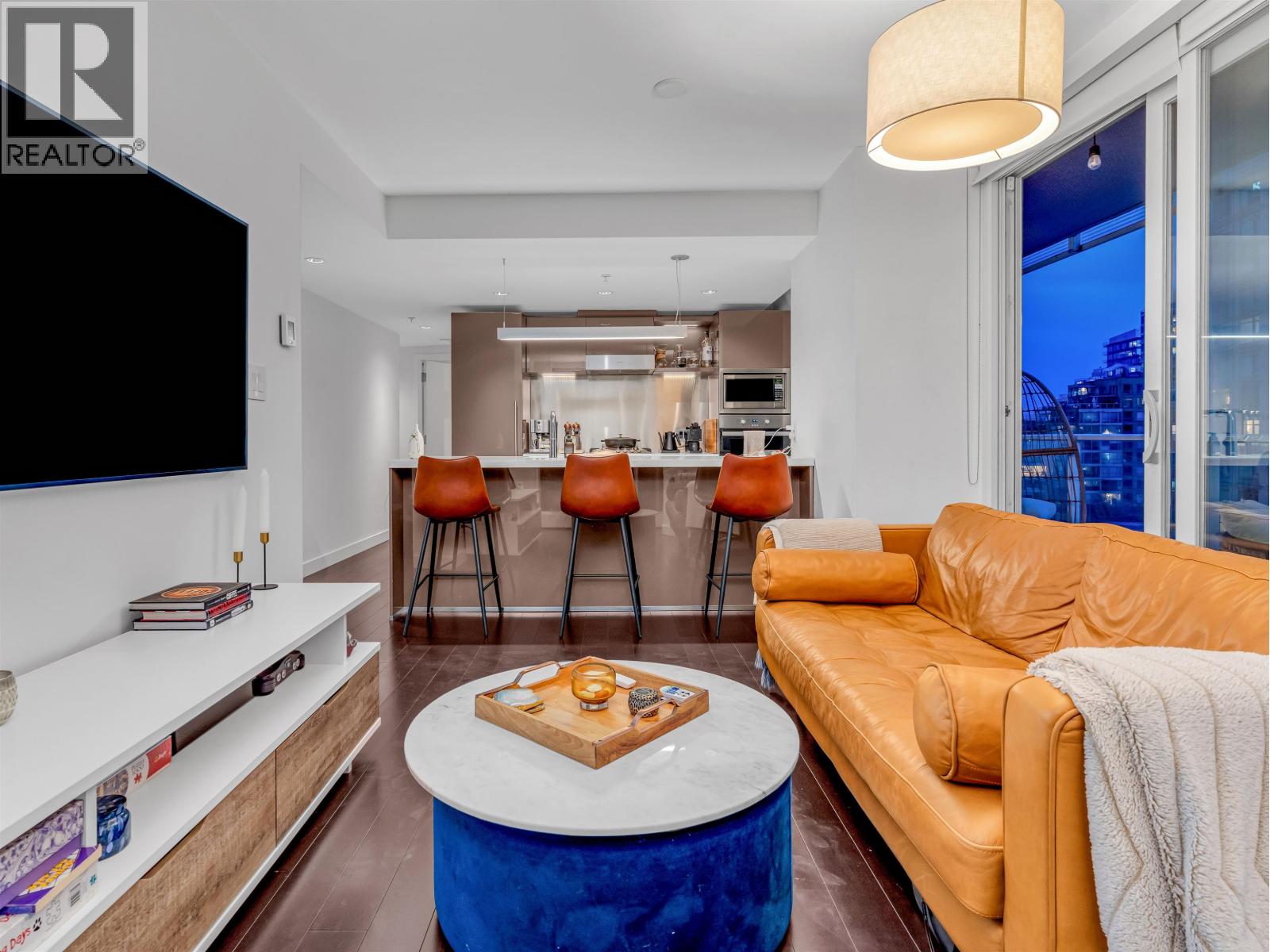 Photo 7 of 1001 777 Richards Street, Vancouver BC