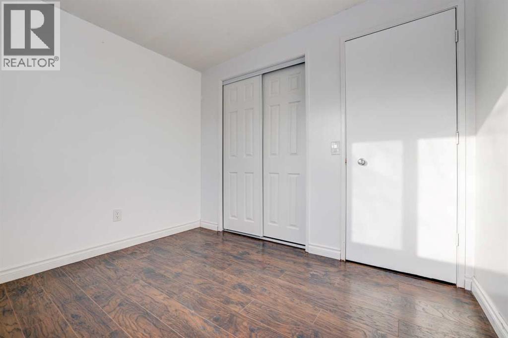 Single Family House for Sale in  Dover Crescent SE Dover Calgary 