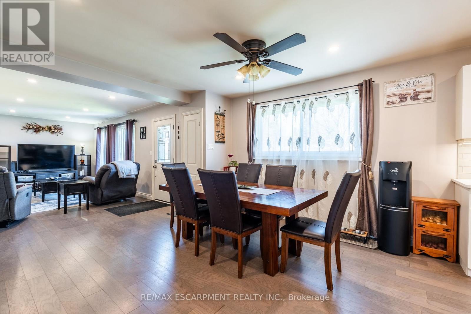 Photo 32 of 258 Oakhill Drive, Brantford ON