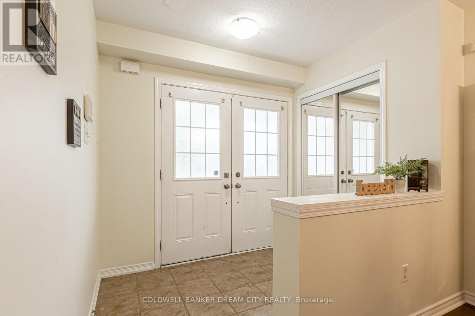 Photo 28 of 189 Powell Road, Brantford ON