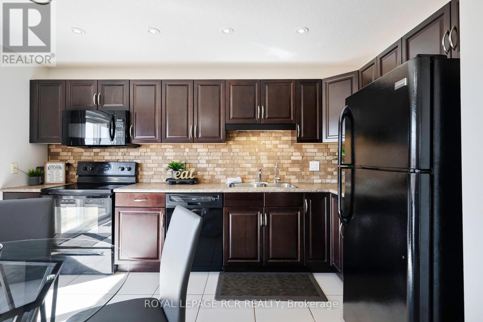 Photo 38 of 122 Taylor Drive, East Luther Grand Valley ON
