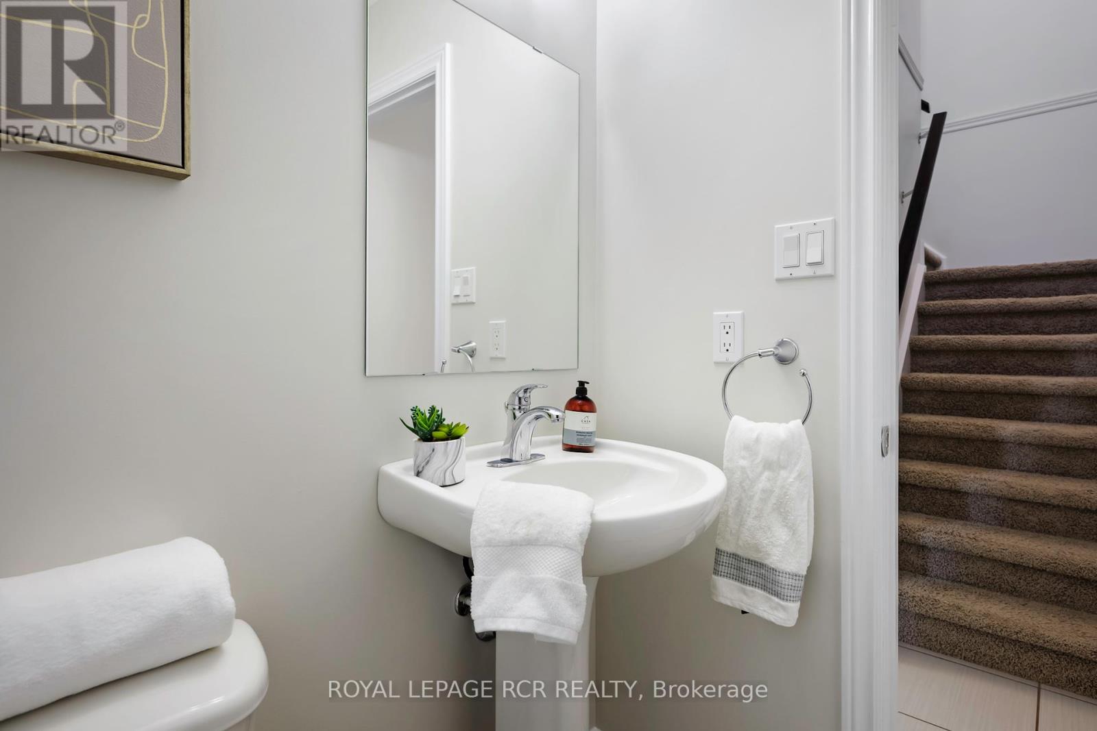 Photo 40 of 122 Taylor Drive, East Luther Grand Valley ON