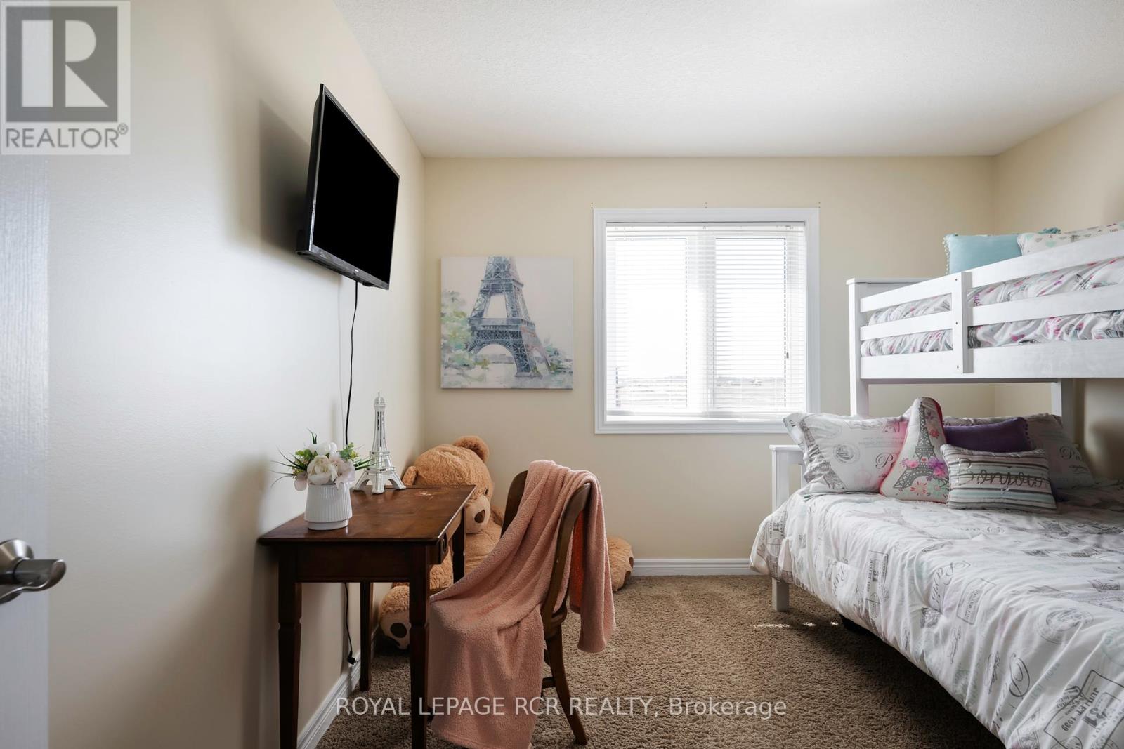 Photo 11 of 122 Taylor Drive, East Luther Grand Valley ON