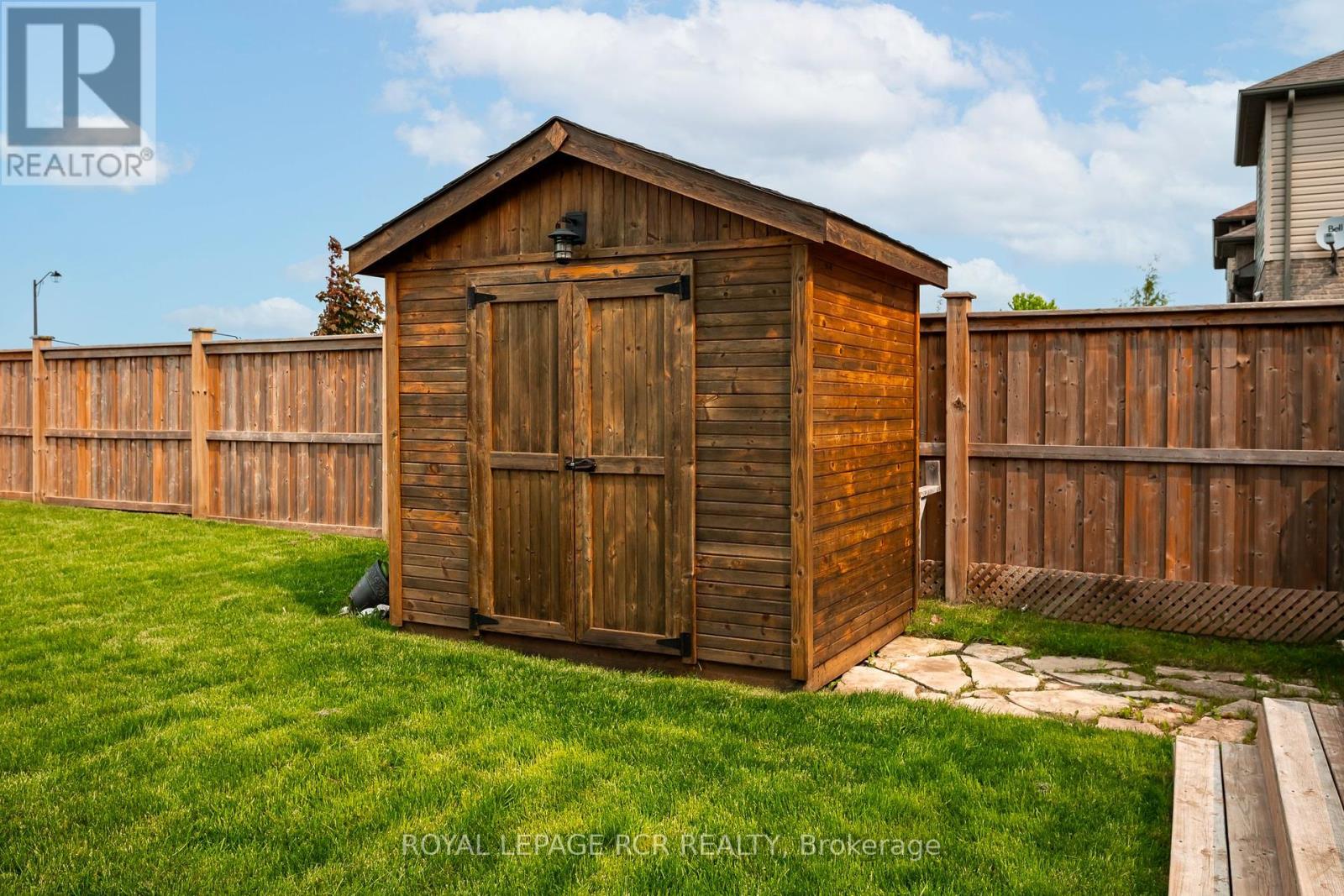 Photo 8 of 122 Taylor Drive, East Luther Grand Valley ON
