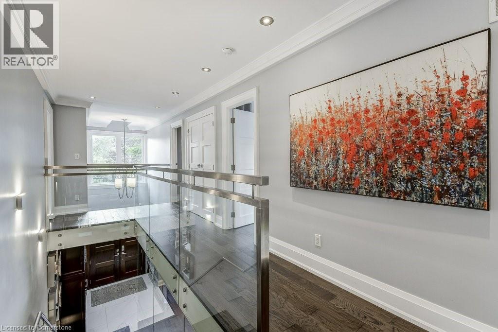 Photo 39 of 489 Willis Drive, Oakville ON