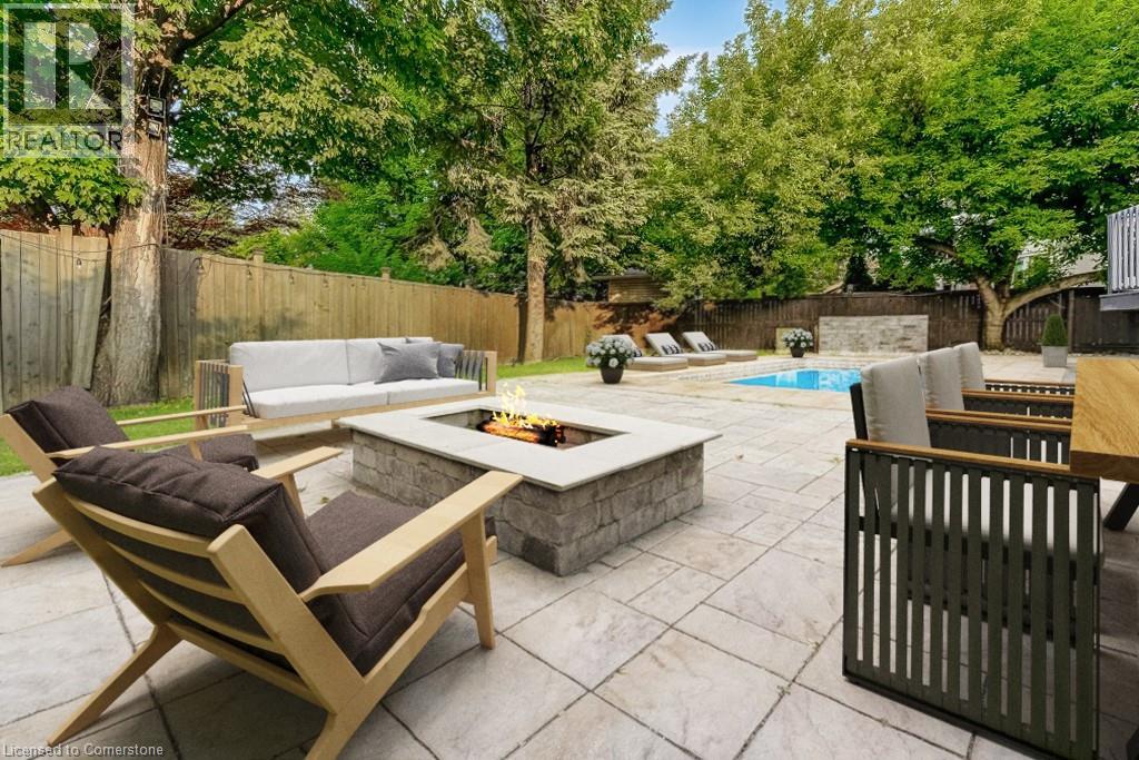 Photo 21 of 489 Willis Drive, Oakville ON