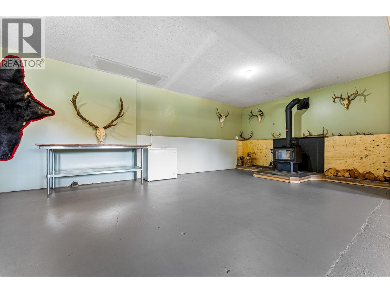 4350 33 HIGHWAY - 39