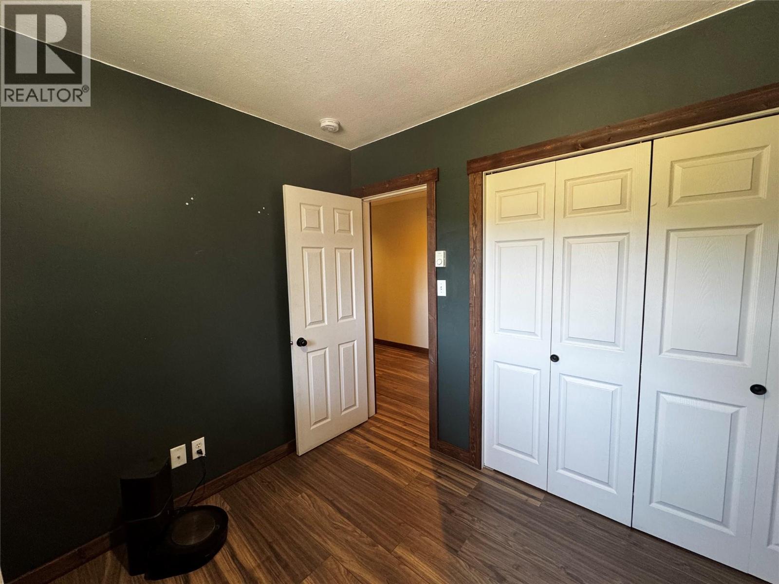 4350 33 HIGHWAY - 24