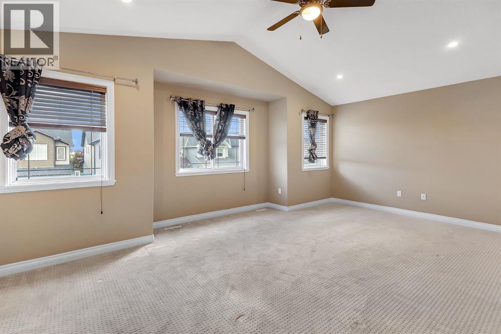 Photo 35 of 40 Baywater Court Sw, Airdrie AB