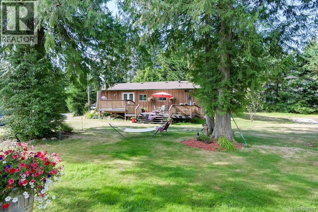 Photo 22 of 1015 Cowerd Rd, Cobble Hill BC