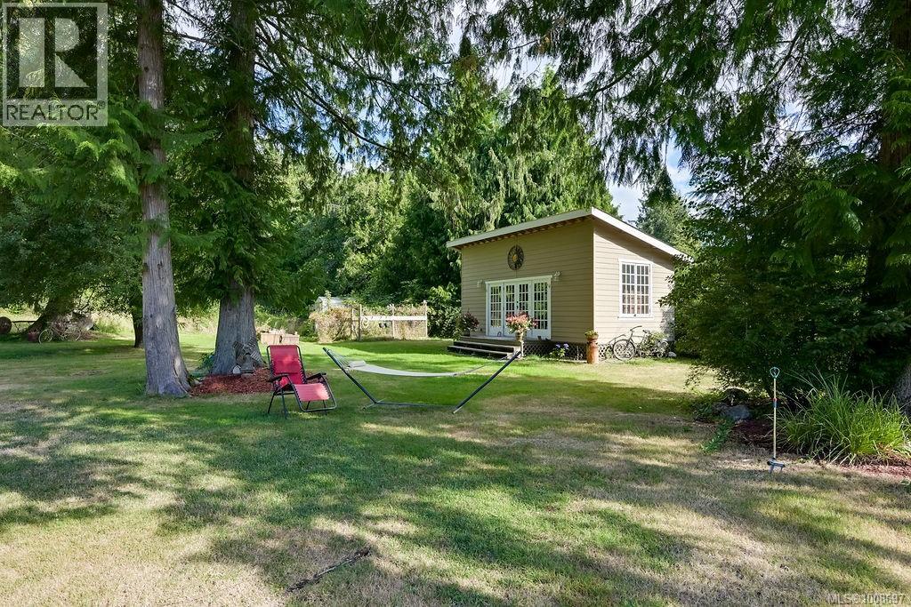 Photo 21 of 1015 Cowerd Rd, Cobble Hill BC
