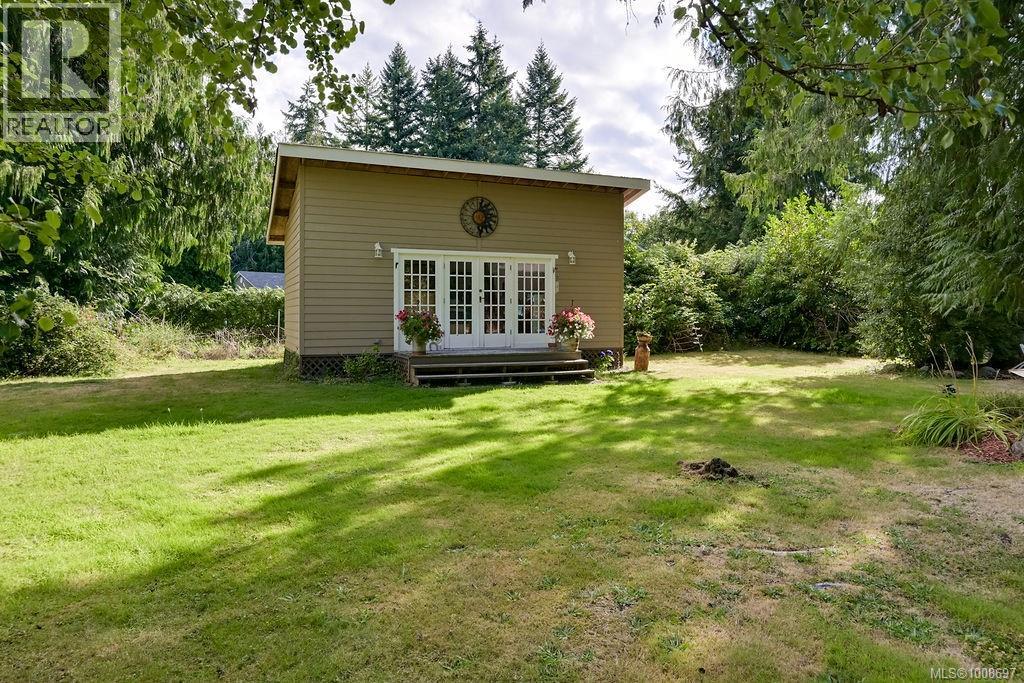 Photo 36 of 1015 Cowerd Rd, Cobble Hill BC