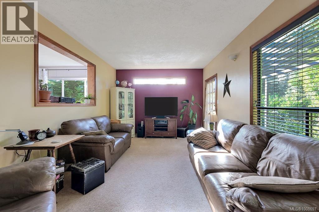 Photo 1 of 1015 Cowerd Rd, Cobble Hill BC