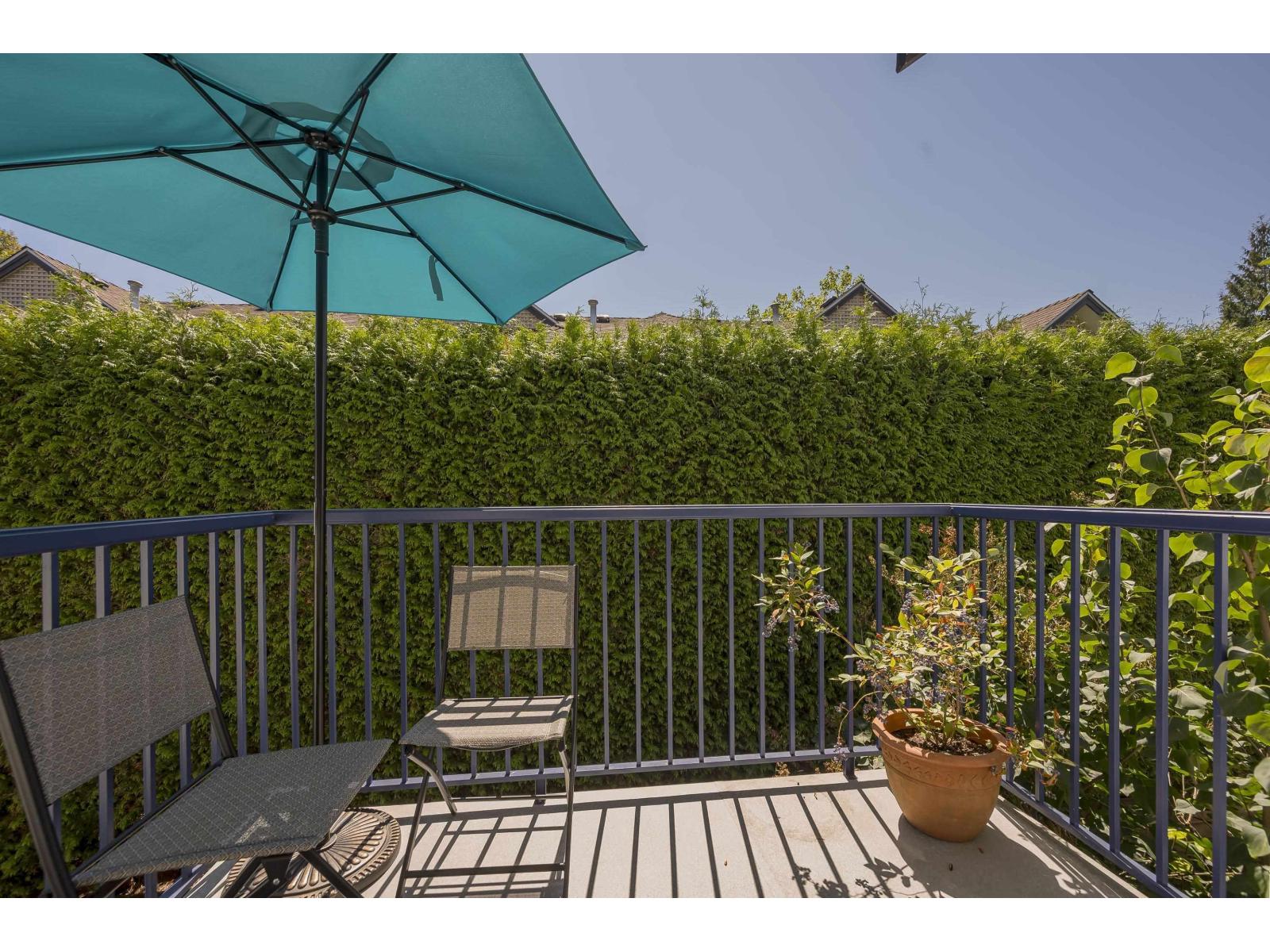 Photo 14 of 82 8716 Walnut Grove Drive, Langley BC