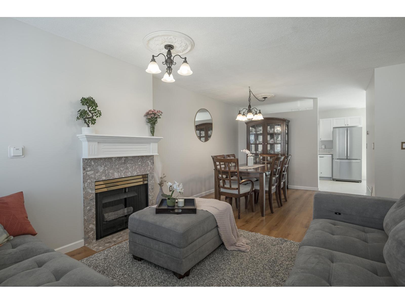 Photo 6 of 82 8716 Walnut Grove Drive, Langley BC