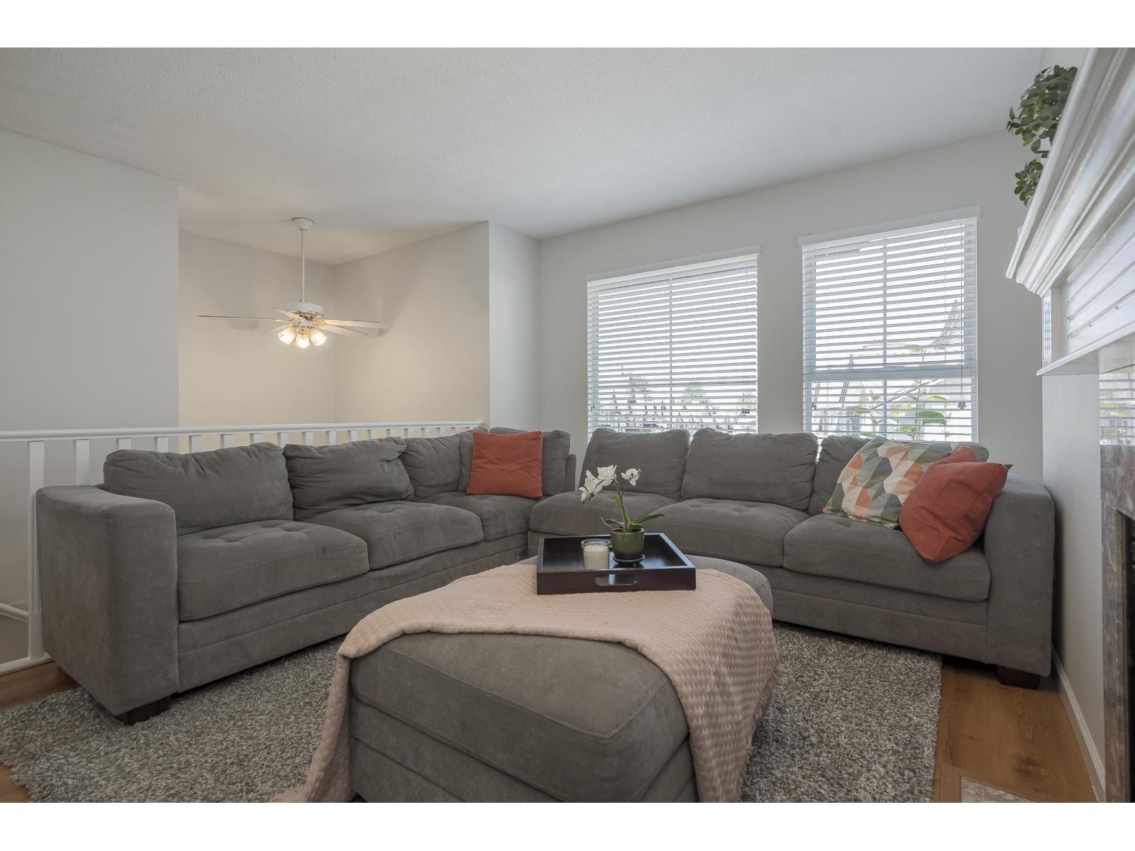 Photo 5 of 82 8716 Walnut Grove Drive, Langley BC