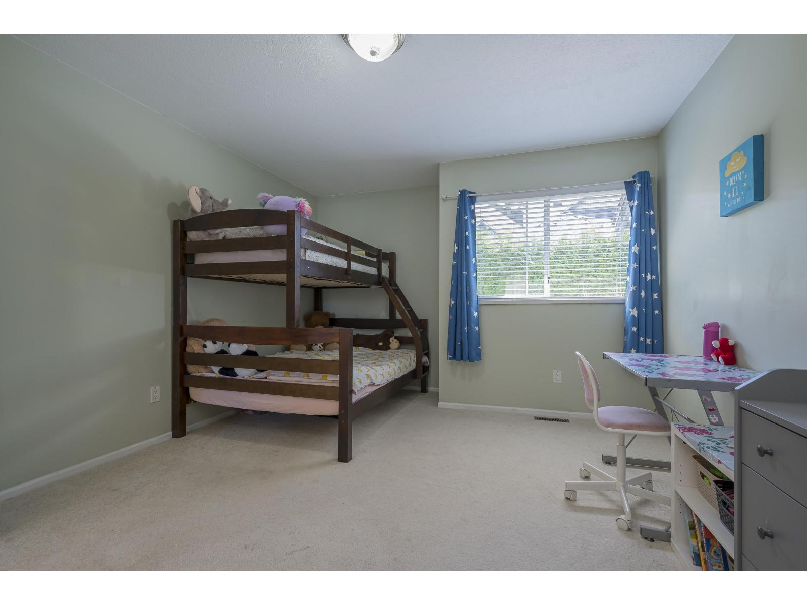 Photo 16 of 82 8716 Walnut Grove Drive, Langley BC