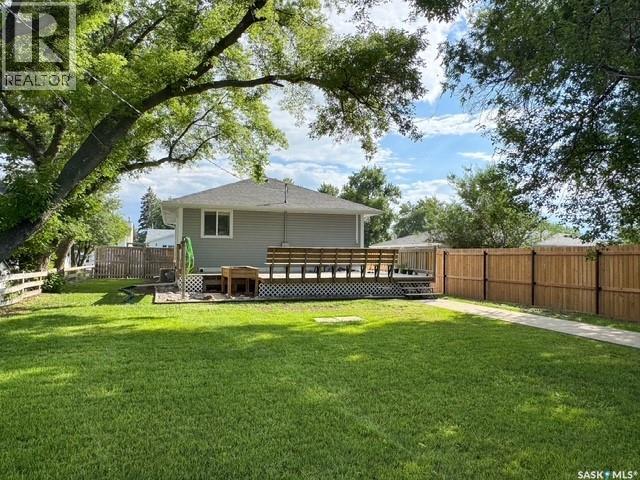 Single Family House Bungalow for Sale in  Bell STREET Swift Current 