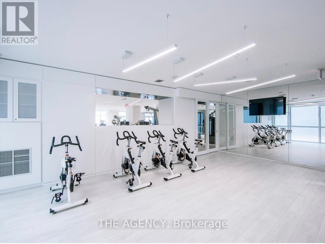 Photo 29 of 3309 56 Annie Craig Drive, Toronto ON