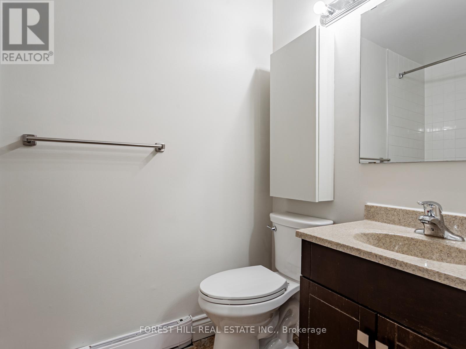 Photo 27 of 2631 B 2633 Yonge Street, Toronto ON